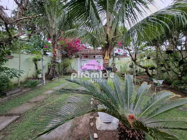 Casa com 300m² 3 quartos e 3 banheiros, à venda, no bairro Jardim Primavera em Caraguatatuba