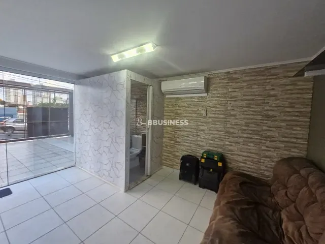 Casa 4 quartos e 3 banheiros, à venda, no bairro Jardim Chapadão em Campinas