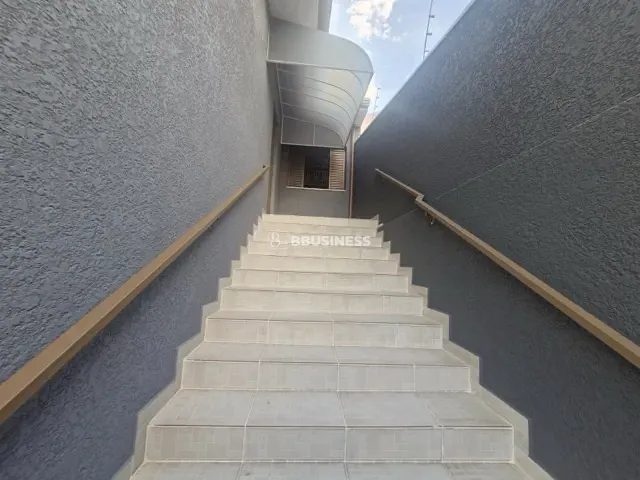 Casa 4 quartos e 3 banheiros, à venda, no bairro Jardim Chapadão em Campinas