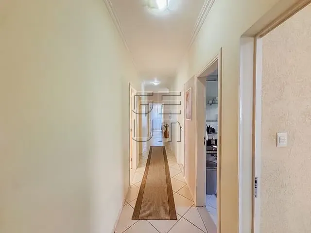 Casa com 360m² 4 quartos e 4 banheiros, à venda, no bairro Jardim Burle Marx em Londrina