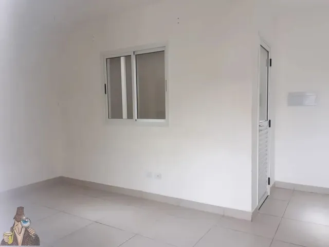 Casa com 79m² 3 quartos e 1 banheiro, à venda, no bairro Cajuru em Curitiba