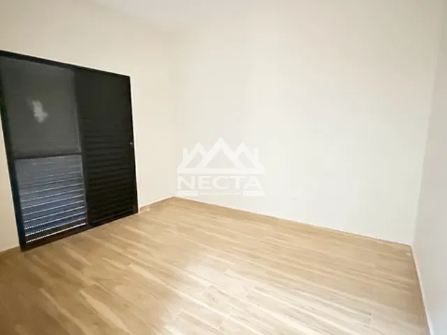 Casa com 88m² 3 quartos e 2 banheiros, à venda, no bairro Pontal de Santa Marina em Caraguatatuba
