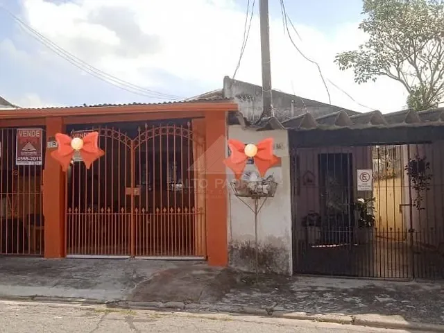 Casa com 329m² 1 quarto e 1 banheiro, à venda, no bairro Vila Assis Brasil em Mauá