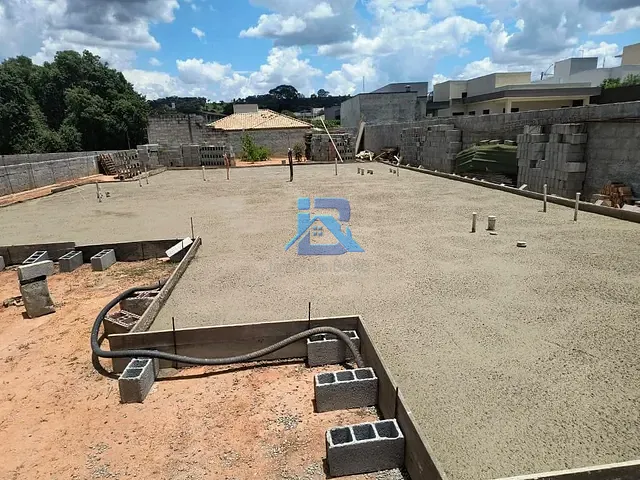 Casa com 535m² 3 quartos e 3 banheiros, à venda, no bairro Chácara Santa Cruz dos Pires em Itatiba
