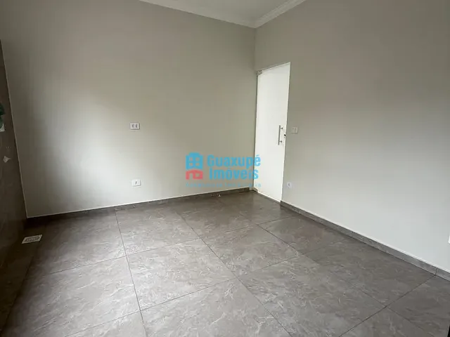 Casa 5 quartos e 4 banheiros, à venda, no bairro Jardim Ouro Verde em Guaxupé