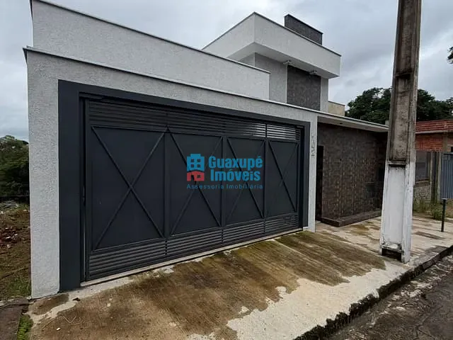 Casa 5 quartos e 4 banheiros, à venda, no bairro Jardim Ouro Verde em Guaxupé