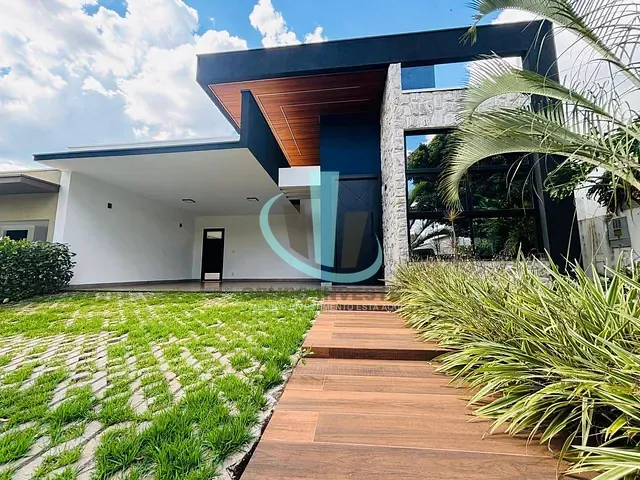 Casa com 336m² 3 quartos e 4 banheiros, para alugar, no bairro Jardim Imperador em Araraquara