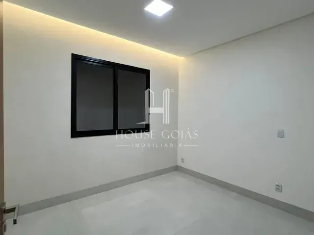 Casa com 210m² 3 quartos e 4 banheiros, à venda, no bairro Residencial Vereda dos Buritis em Goiânia