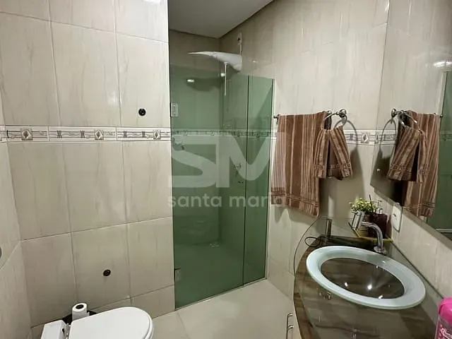 Casa com 200m² 3 quartos e 2 banheiros, à venda, no bairro Passo dos Fortes em Chapecó