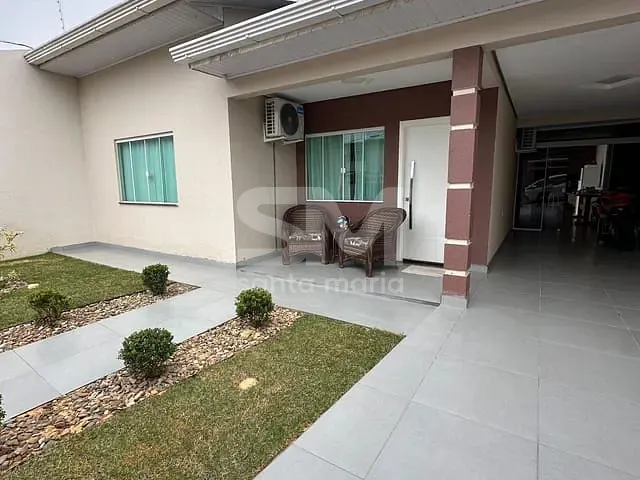 Casa com 200m² 3 quartos e 2 banheiros, à venda, no bairro Passo dos Fortes em Chapecó