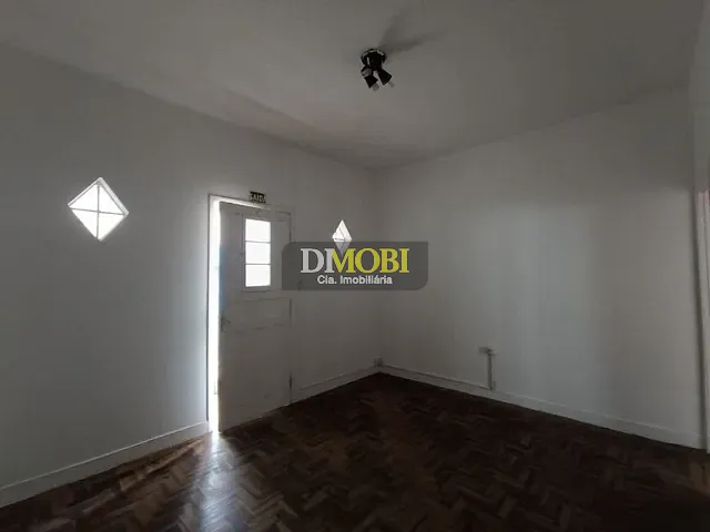 Casa com 250m², para alugar, no bairro Centro em Gravataí