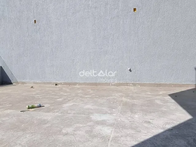 Casa com 142m² 3 quartos e 3 banheiros, à venda, no bairro Planalto em Belo Horizonte