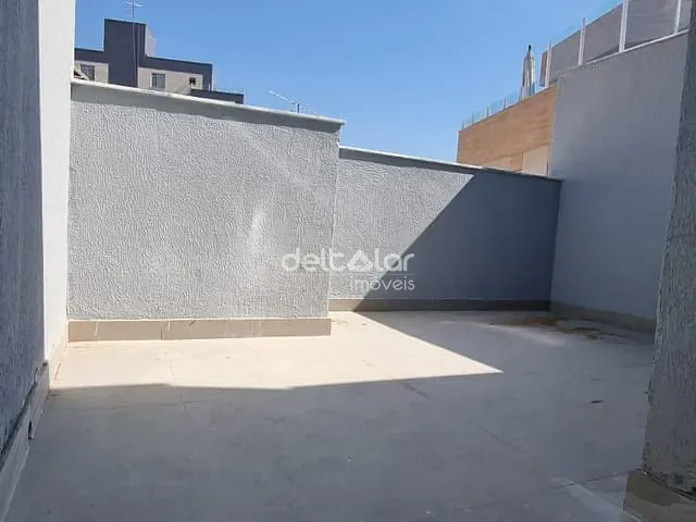 Casa com 142m² 3 quartos e 3 banheiros, à venda, no bairro Planalto em Belo Horizonte