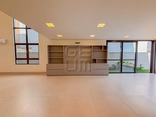 Casa com 364m² 4 quartos e 6 banheiros, para alugar, no bairro Vivendas do Arvoredo em Londrina
