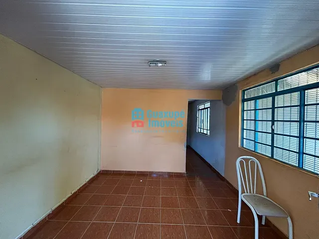 Casa com 251m² 3 quartos e 2 banheiros, à venda, no bairro Jardim Guaxupé em Guaxupé