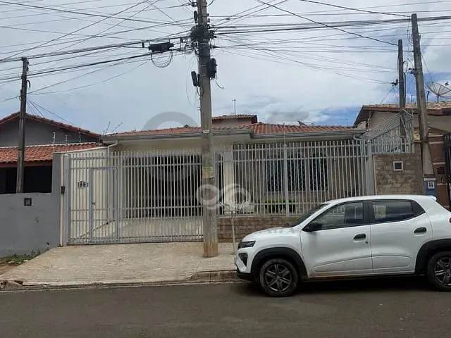 Casa com 300m² 4 quartos e 3 banheiros, para alugar, no bairro Jardim Planalto em Jaguariúna