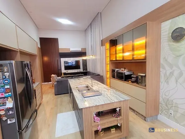 Casa 4 quartos e 6 banheiros, à venda, no bairro Swiss Park em Campinas