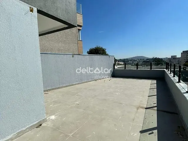 Casa com 197m² 3 quartos e 3 banheiros, à venda, no bairro Planalto em Belo Horizonte