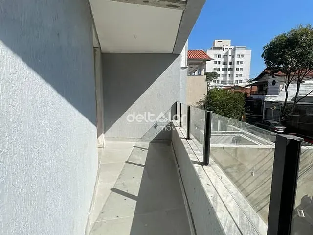 Casa com 197m² 3 quartos e 3 banheiros, à venda, no bairro Planalto em Belo Horizonte