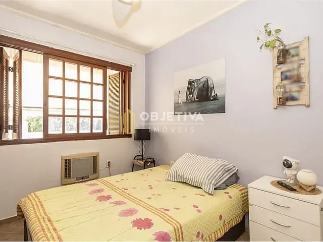 Casa 4 quartos e 4 banheiros, à venda, no bairro Três Figueiras em Porto Alegre