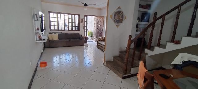 Casa 5 quartos e 6 banheiros, à venda, no bairro Parque Turf Club em Campos dos Goytacazes