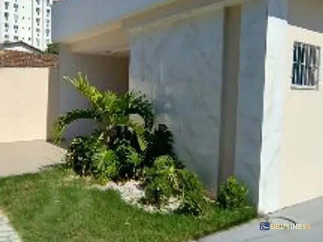 Casa 5 quartos e 6 banheiros, à venda ou para alugar, no bairro Parque Turf Club em Campos dos Goytacazes