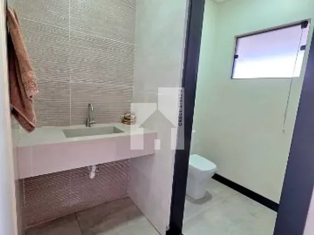 Casa com 337m² 4 quartos e 4 banheiros, à venda, no bairro Jardim Celeste em Jundiaí