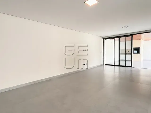 Casa com 250m² 3 quartos e 4 banheiros, à venda, no bairro Bella Vittá em Londrina