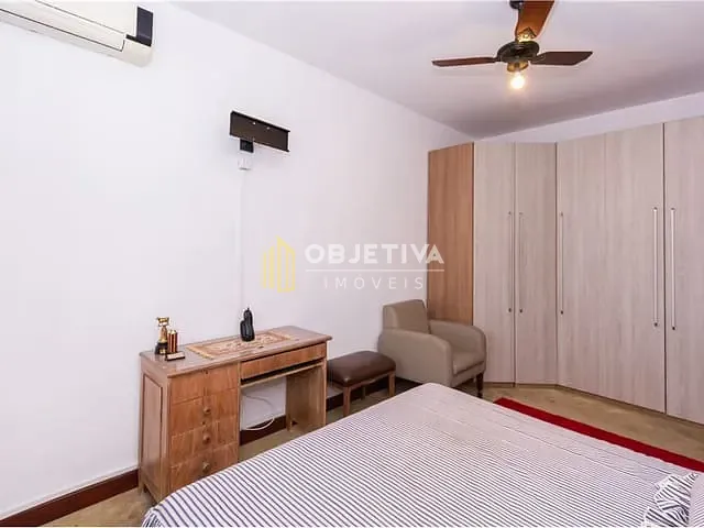 Casa 3 quartos e 4 banheiros, à venda, no bairro Bela Vista em Porto Alegre