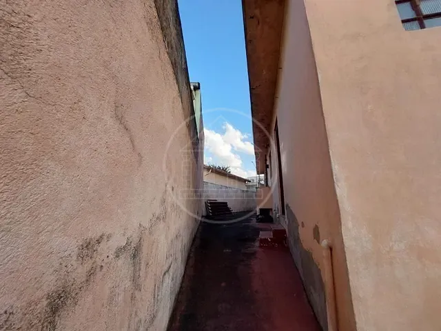 Casa com 320m² 4 quartos e 2 banheiros, à venda, no bairro Cidade Dutra em São Paulo
