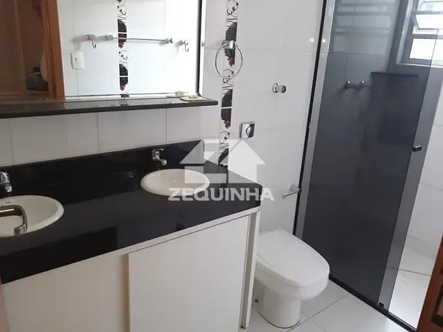 Casa com 125m² 3 quartos e 4 banheiros, à venda, no bairro Bela Vista em Osasco