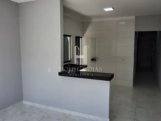Casa com 125m² 2 quartos e 2 banheiros, à venda, no bairro Residencial Buena Vista IV em Goiânia