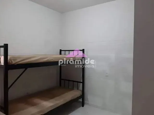 Casa com 250m² 4 quartos e 3 banheiros, à venda, no bairro Balneário Califórnia em Caraguatatuba