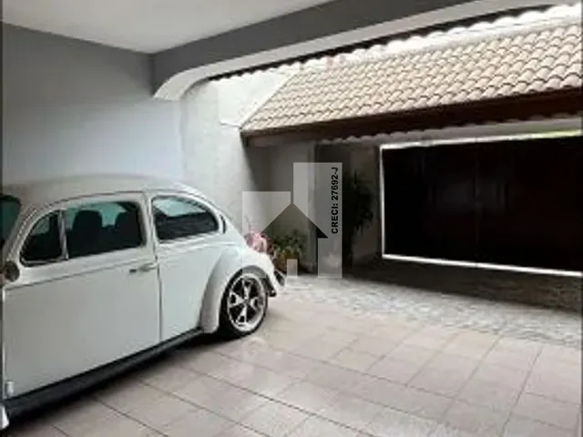Casa com 250m² 3 quartos e 2 banheiros, à venda, no bairro Jardim Torres São José em Jundiaí