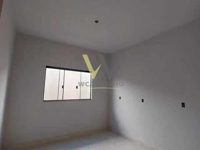 Casa com 150m² 3 quartos e 2 banheiros, à venda, no bairro Residencial Florença em Anápolis