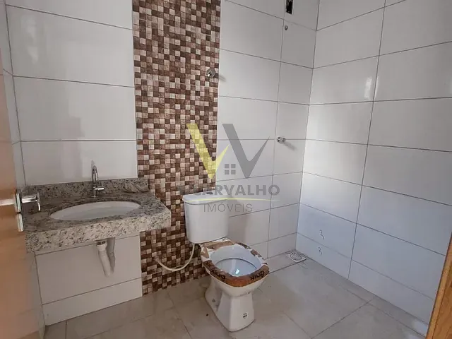 Casa com 150m² 3 quartos e 2 banheiros, à venda, no bairro Residencial Florença em Anápolis