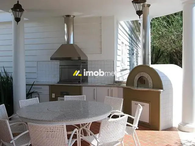 Casa com 1450m² 4 quartos e 7 banheiros, à venda, no bairro Gramado em Campinas