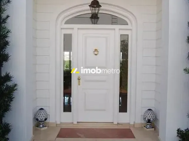 Casa com 1450m² 4 quartos e 7 banheiros, à venda, no bairro Gramado em Campinas