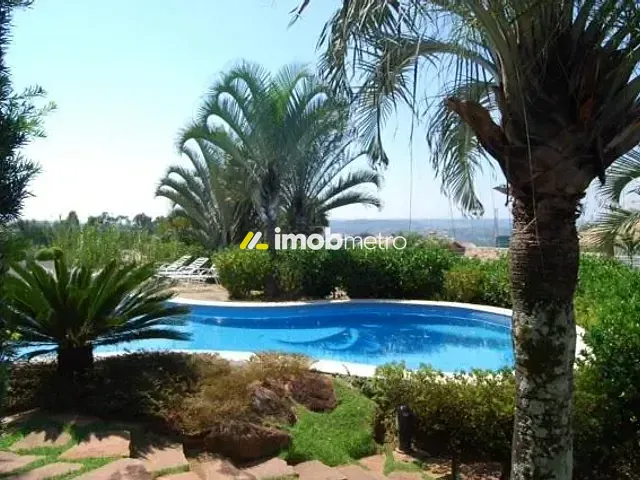 Casa com 1450m² 4 quartos e 7 banheiros, à venda, no bairro Gramado em Campinas