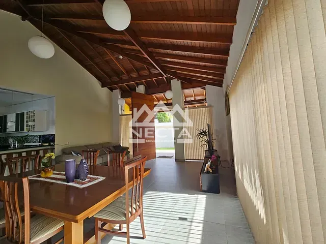 Casa com 450m² 3 quartos e 4 banheiros, à venda, no bairro Loteamento Jardim Aruan em Caraguatatuba