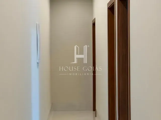 Casa com 437m² 4 quartos e 5 banheiros, à venda, no bairro Jardim Helvécia em Aparecida de Goiânia