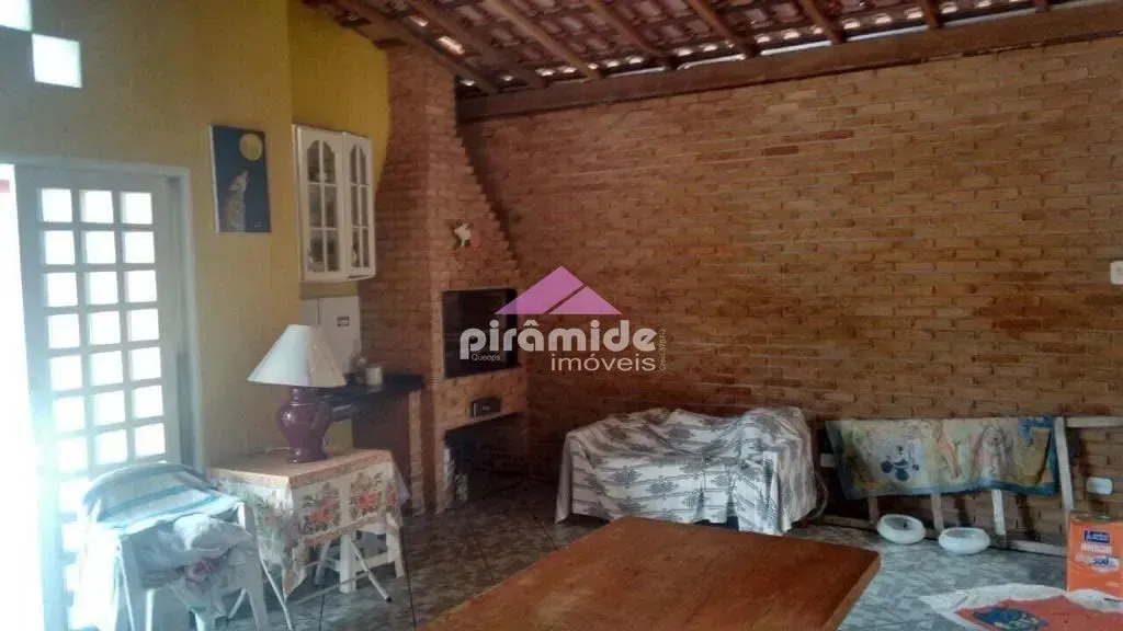 Casa, 3 quartos, 170 m² - Foto 4