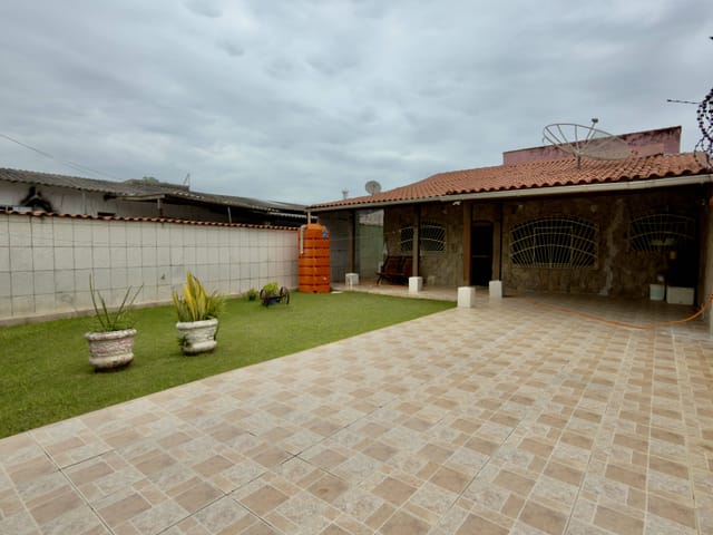 Casa 2 quartos e 2 banheiros, à venda, no bairro Vista Linda em Bertioga