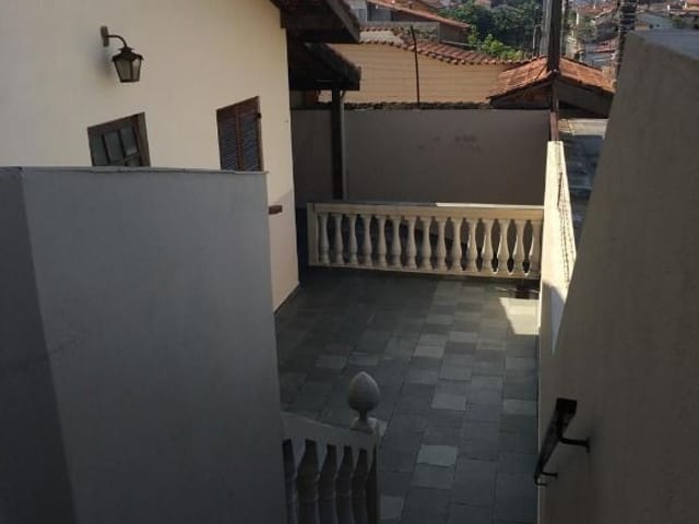 Casa com 188m² 3 quartos e 2 banheiros, à venda, no bairro Vila Suissa em Mogi das Cruzes