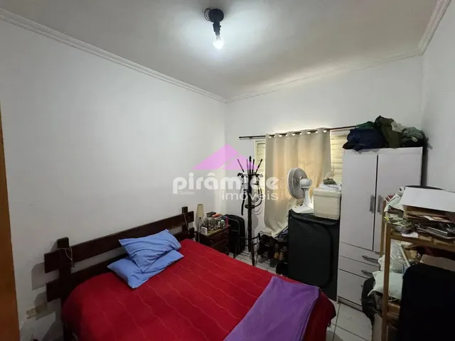 Casa com 138m² 2 quartos e 2 banheiros, à venda, no bairro Portal de Minas em São José Dos Campos