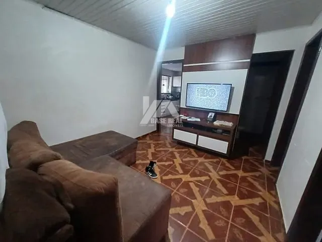 Casa com 264m² 3 quartos e 2 banheiros, à venda, no bairro São Cristóvão em Guarapuava