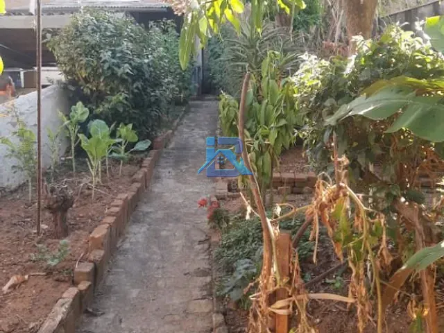 Casa com 2668m² 3 quartos e 1 banheiro, à venda, no bairro Vila Santa Clara em Itatiba