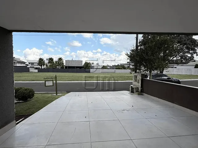 Casa 4 quartos e 4 banheiros, à venda, no bairro Jardim União em Cambé