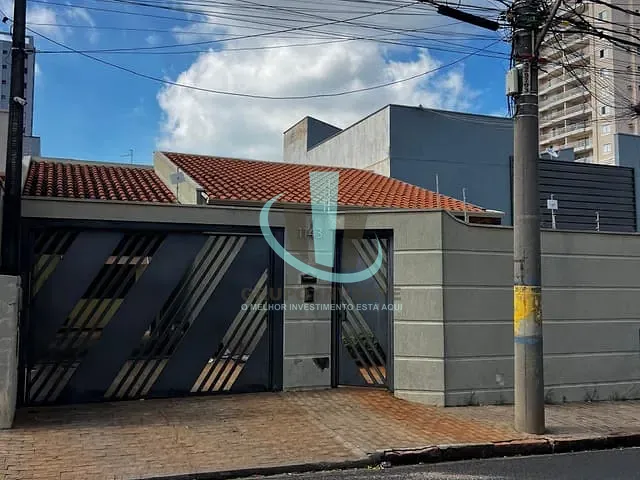 Casa com 319m² 3 quartos e 2 banheiros, para alugar, no bairro Centro em Araraquara