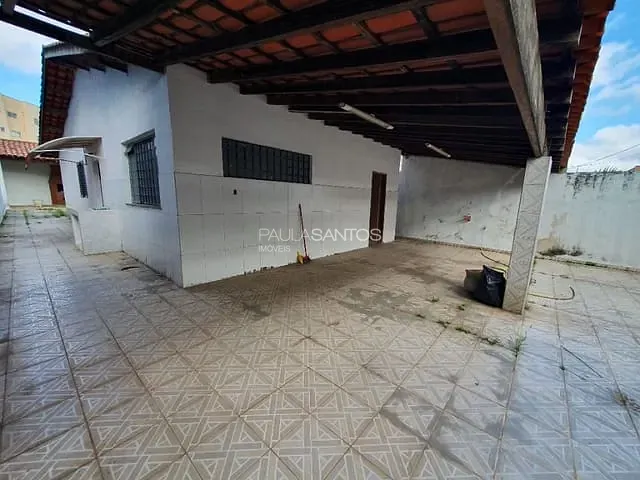 Casa com 300m² 3 quartos e 3 banheiros, à venda, no bairro Jardim São Judas Tadeu em Sorocaba